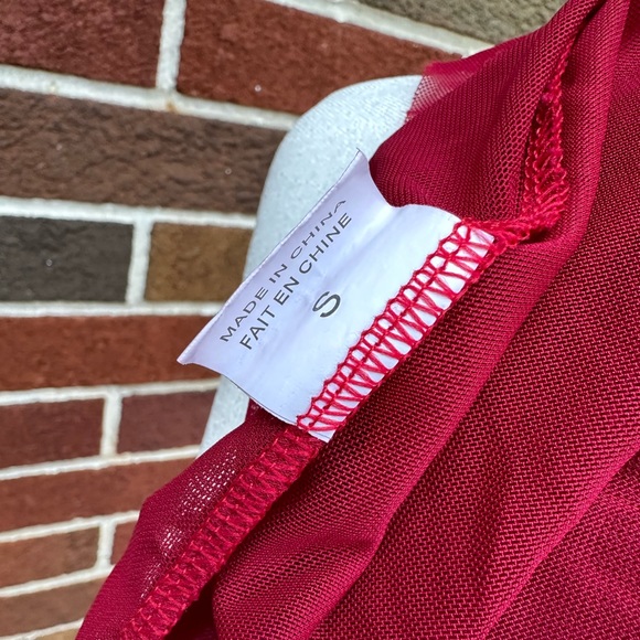 Mesh & Lace Lingerie - Picture 10 of 10